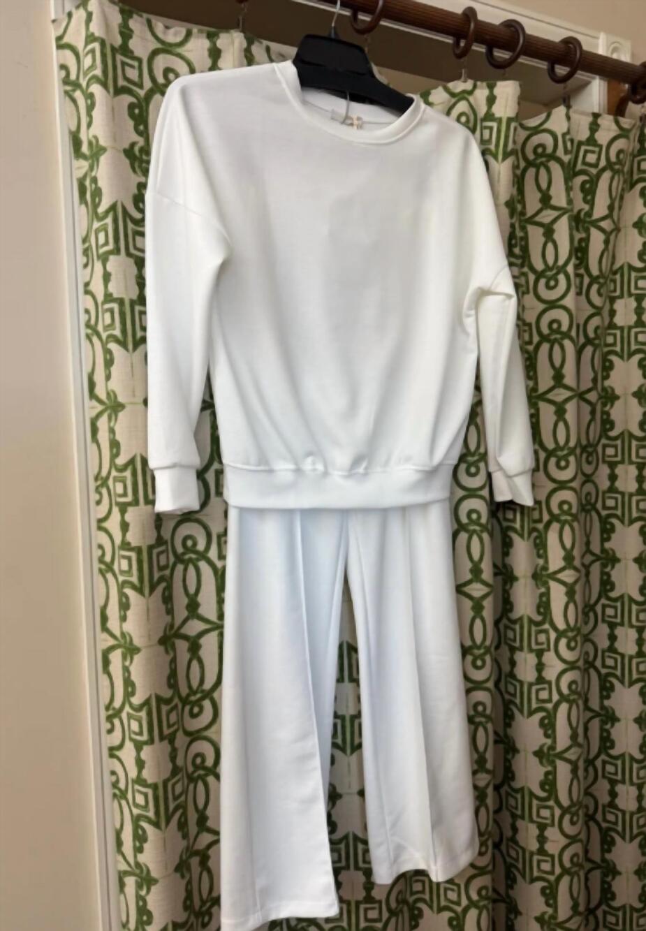 NEW MILIO MILANO greer cloud luxe athleisure set in white